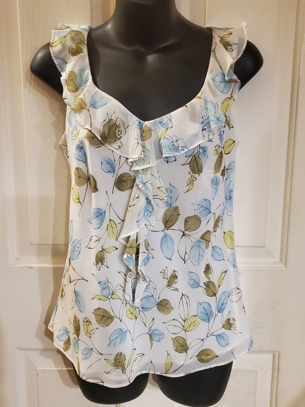 LOFT White Floral Ruffle Tank Top - Light Blue & Olive